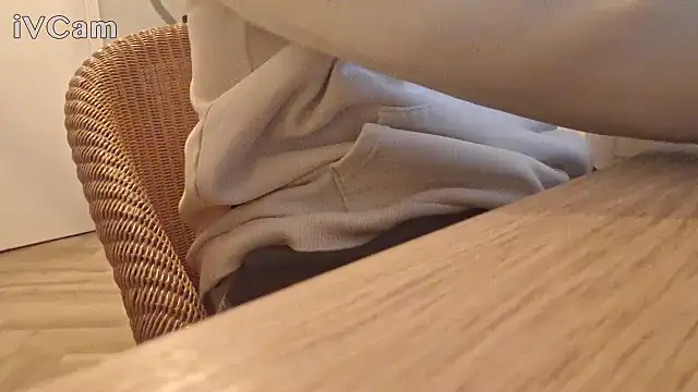 DirtyHarry 77 online show from December 5, 2025, 3:32 pm