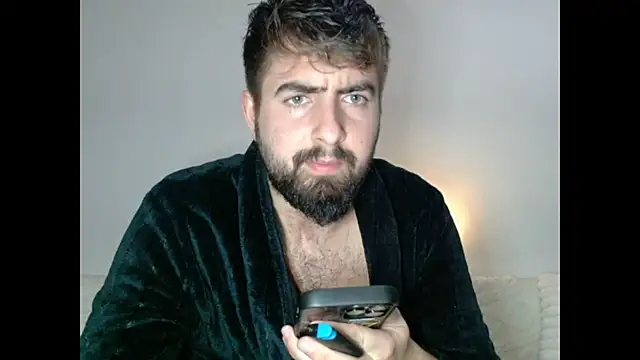 Snapshot of iigabi chatting on December 5, 2025, 7:34 pm iigabi online show from December 5, 2025, 7:34 pm