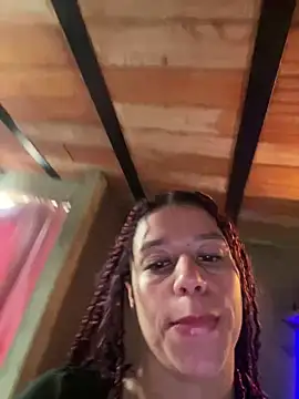 Luna    dance online show from December 18, 2025, 3:16 pm