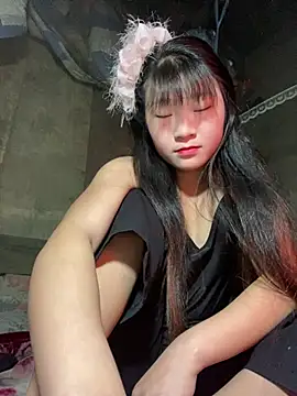 hinata-xx online show from January 15, 2026, 4:49 am