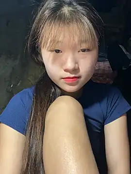 hinata-xx online show from March 27, 2026, 12:41 am