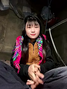 hinata-xx online show from January 7, 2026, 9:47 am