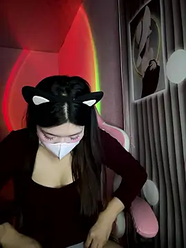 lilly dang online show from January 7, 2026, 2:33 pm