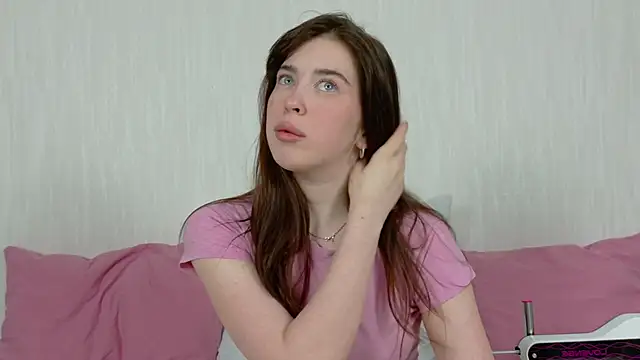 Kimberlybondd online show from January 31, 2026, 8:40 pm