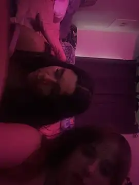 lunaazulxo online show from July 15, 2026, 11:45 pm