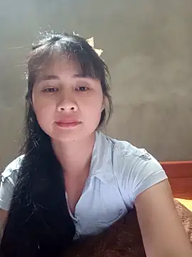 Snapshot of Him_MountainGirl chatting on February 20, 2026, 1:35 pm Him MountainGirl online show from February 20, 2026, 1:35 pm