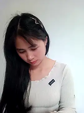 Snapshot of Him_MountainGirl chatting on March 1, 2026, 2:22 am Him MountainGirl online show from March 1, 2026, 2:22 am