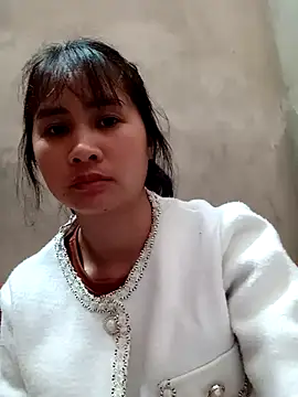 Snapshot of Him_MountainGirl chatting on February 18, 2026, 2:09 am Him MountainGirl online show from February 18, 2026, 2:09 am