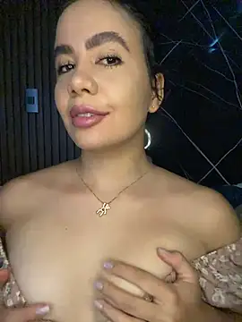 ValentinaEliot online show from February 7, 2026, 3:31 pm