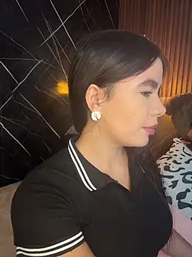 ValentinaEliot online show from December 23, 2025, 2:11 am