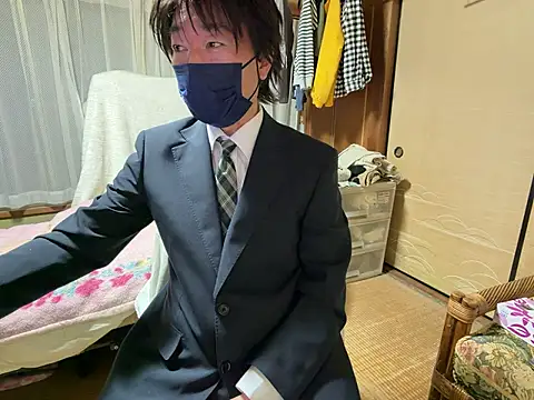 Hirokazu 12 online show from February 2, 2026, 10:47 am