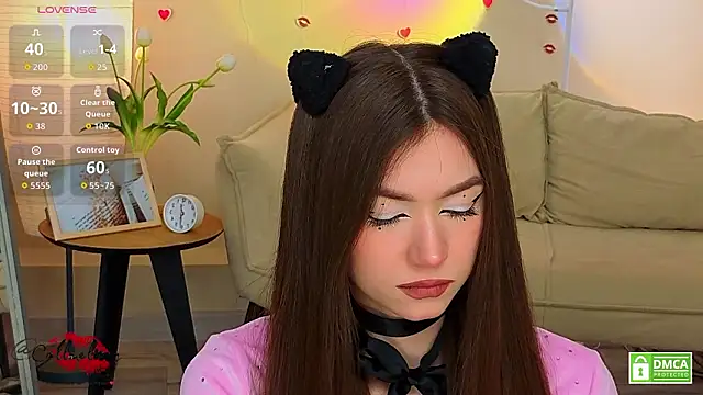 oliviaah  online show from March 12, 2026, 3:16 pm