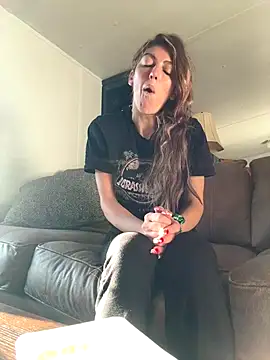 Snapshot of CelestialRuby chatting on October 15, 2025, 12:35 pm CelestialRuby online show from October 15, 2025, 12:35 pm