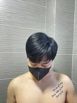 kimze7 online show from March 31, 2026, 10:12 pm