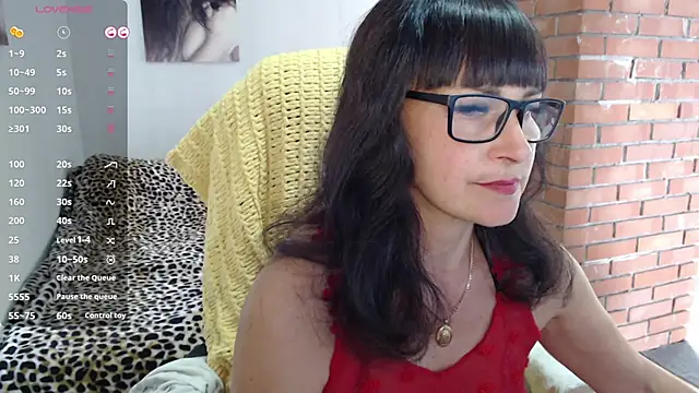 Snapshot of Eila_Morigan chatting on June 18, 2026, 8:57 am Eila Morigan online show from June 18, 2026, 8:57 am