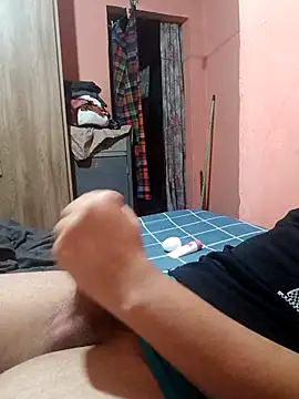 AVALIAminhaPika online show from April 7, 2026, 4:36 am