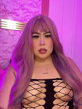 Mia Carters online show from April 4, 2026, 11:55 pm