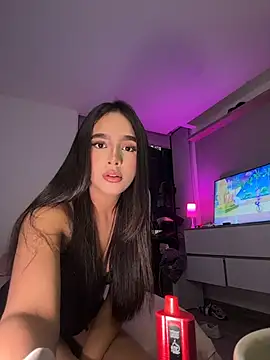 BelaXMeganOfficial online show from December 16, 2025, 1:32 am