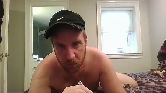 Snapshot of BeefyNcloudy chatting on July 6, 2026, 9:50 pm BeefyNcloudy online show from July 6, 2026, 9:50 pm