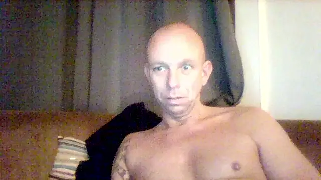 Snapshot of stepbrothaandsister chatting on May 17, 2026, 4:23 am stepbrothaandsister online show from May 17, 2026, 4:23 am