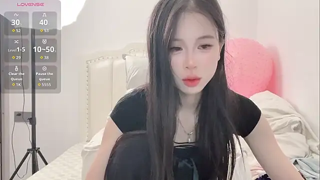 tiantian-160 online show from June 1, 2026, 1:44 pm