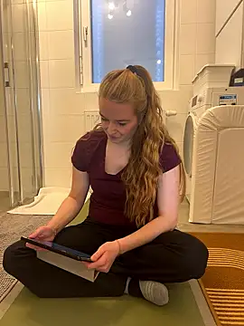 Annas G online show from January 14, 2026, 9:24 am