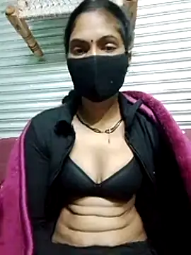 Sapna8080 online show from December 17, 2025, 10:26 pm