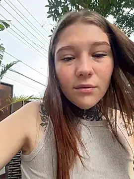 Snapshot of FionaMurr chatting on February 11, 2026, 3:50 am FionaMurr online show from February 11, 2026, 3:50 am