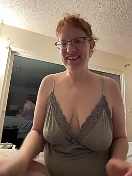 Lenaravenswood online show from December 14, 2025, 5:24 am