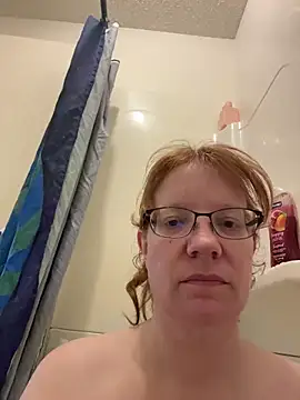 Snapshot of Lenaravenswood chatting on February 25, 2026, 7:58 pm Lenaravenswood online show from February 25, 2026, 7:58 pm