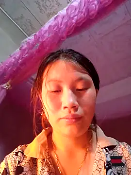 Lomay69 online show from December 17, 2025, 10:42 am