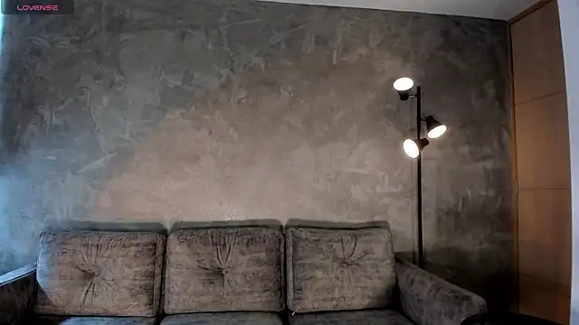 ValerieAustin online show from November 25, 2025, 7:03 pm