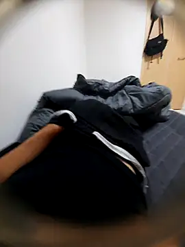 Snapshot of Shank599 chatting on February 15, 2026, 12:48 pm Shank599 online show from February 15, 2026, 12:48 pm