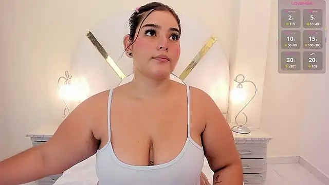 Nikki Karter online show from January 19, 2026, 11:47 am