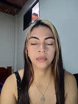 Snapshot of Evangeline_Bonnet chatting on February 2, 2026, 7:13 pm Evangeline Bonnet online show from February 2, 2026, 7:13 pm