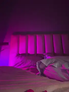 lia-nolimit online show from April 14, 2026, 10:26 pm