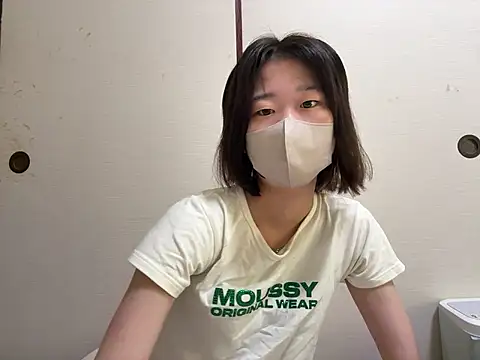 kuromi chan oo online show from June 18, 2026, 10:26 pm