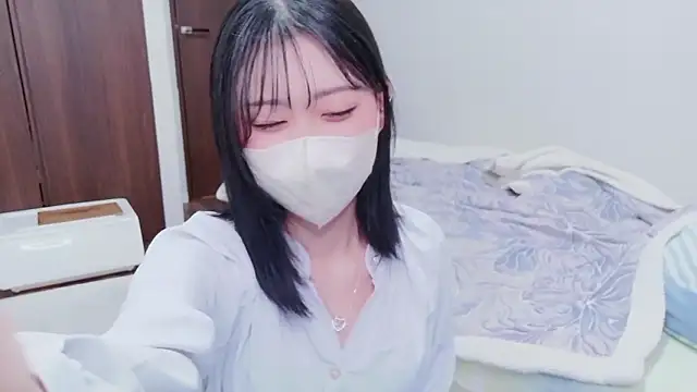 Snapshot of Ms-KARINA chatting on February 10, 2026, 6:12 am Ms-KARINA online show from February 10, 2026, 6:12 am