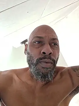 Rizzle9800 online show from December 18, 2025, 5:23 am