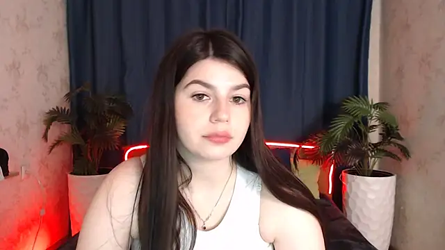 KisaModel online show from April 1, 2026, 6:48 am