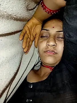 Snapshot of Chayna_singh chatting on February 5, 2026, 11:55 pm Chayna singh online show from February 5, 2026, 11:55 pm