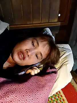 -myaa- online show from January 15, 2026, 2:04 am