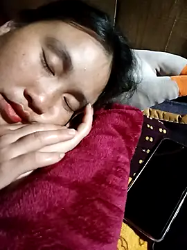 -myaa- online show from December 14, 2025, 11:21 pm