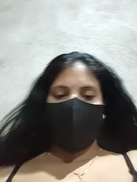 kanika05 online show from March 12, 2026, 2:10 pm