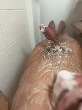 YoungVibe online show from March 1, 2026, 10:54 pm