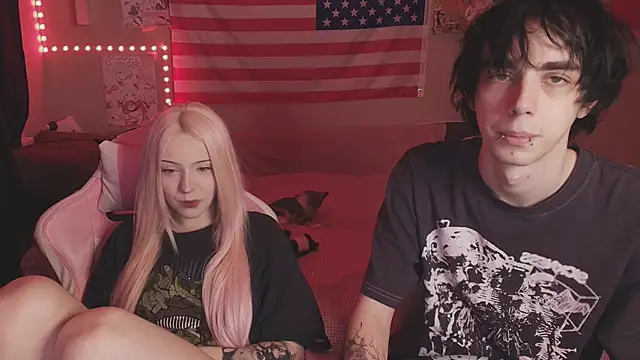 Snapshot of midnight_memories chatting on February 13, 2026, 1:05 am midnight memories online show from February 13, 2026, 1:05 am