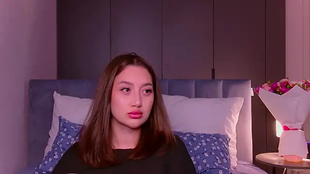 IsKiku online show from February 15, 2026, 3:44 pm