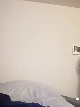 Snapshot of aries1976 chatting on February 8, 2026, 3:54 pm aries1976 online show from February 8, 2026, 3:54 pm