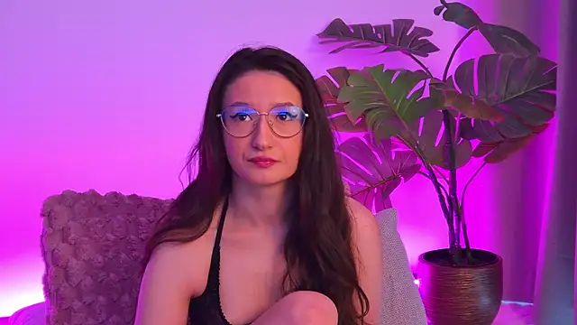 TheaMalekoo online show from March 22, 2026, 7:54 am