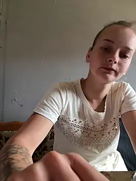 Snapshot of Barbika19 chatting on July 23, 2026, 8:33 am Barbika19 online show from July 23, 2026, 8:33 am